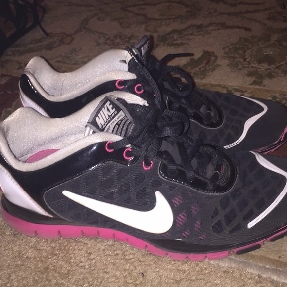 Nike Shoes - Nike Training Shoes